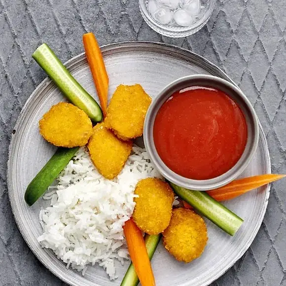 vegonuggets_med_sotsursas_och_snackgronsaker